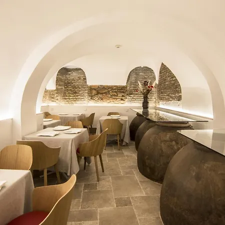 Oleum Hotel 4*