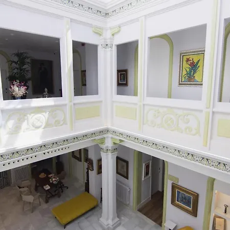 Hotel Oleum - Parking Gratuito Reserva Previa 4*