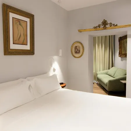 Hotel Oleum - Parking Gratuito Reserva Previa
